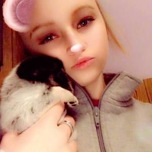 Meet your Posher, Kylexa